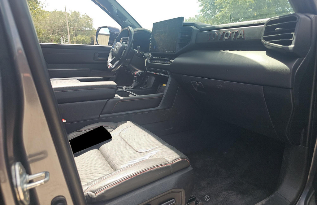 Used 2024 Toyota Tundra TRD Pro AWD/4WD image 9