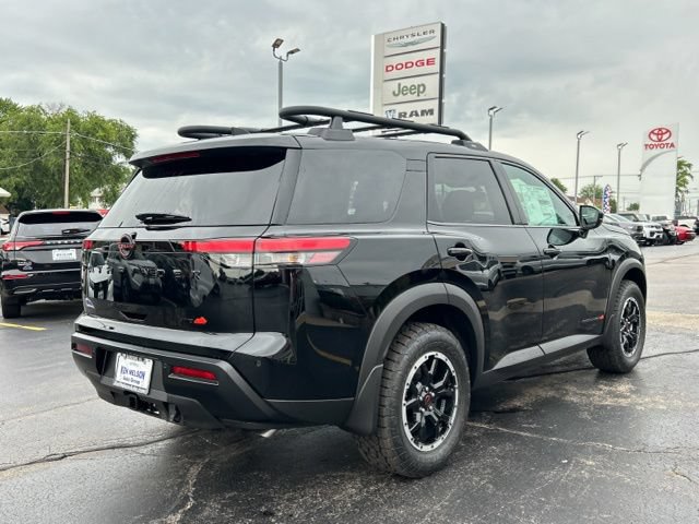 New 2026 Nissan Pathfinder Rock Creek AWD/4WD image 9