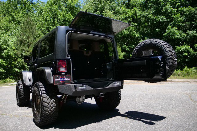 Used 2014 Jeep Wrangler Rubicon w/ Power Convenience Group AWD/4WD image 28
