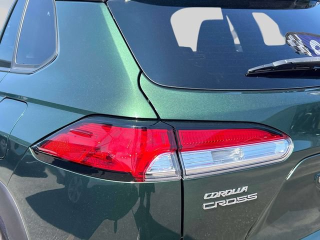 Certified 2022 Toyota Corolla Cross LE AWD/4WD image 13
