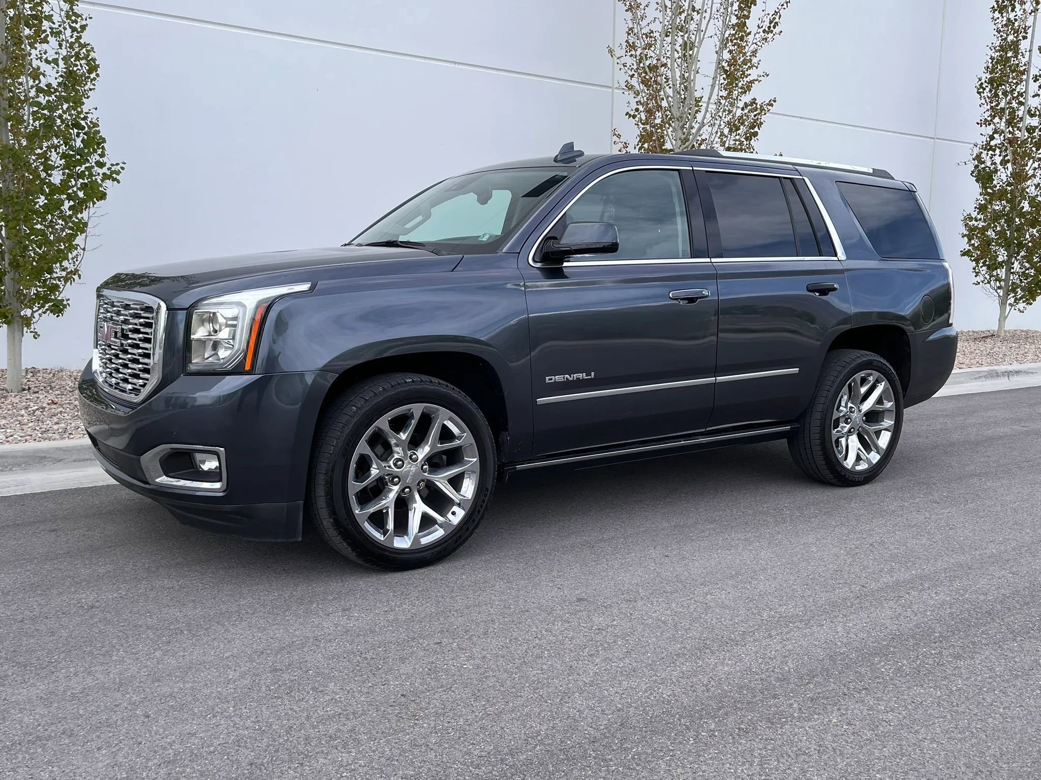 Used 2020 GMC Yukon Denali w/ Denali Ultimate Package AWD/4WD image 11