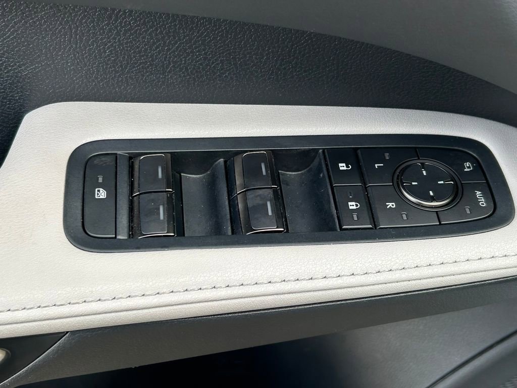 Used 2023 Lexus RX 350 w/ Accessory Package (P3) image 23
