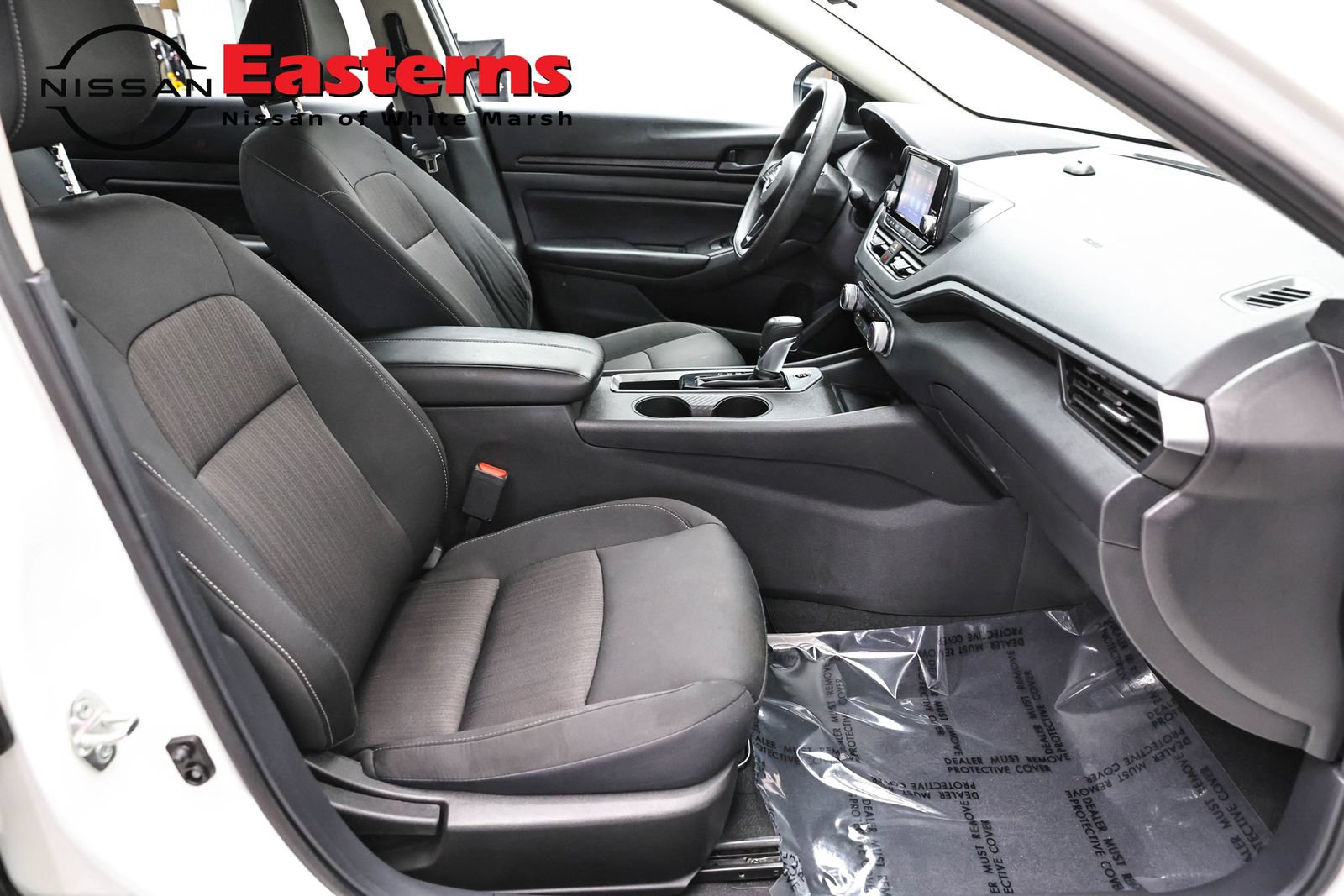 Used 2024 Nissan Altima 2.5 S FWD image 23
