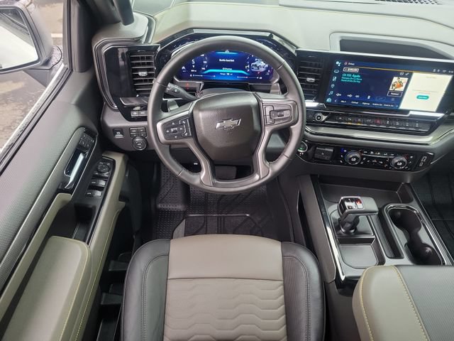 Used 2026 Chevrolet Silverado 1500 ZR2 w/ LPO, Dark Essentials Package AWD/4WD image 7
