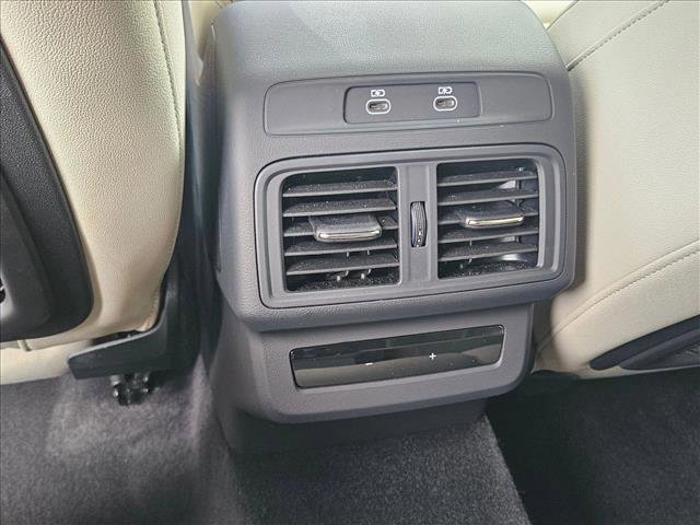 Used 2025 Audi Q5 Premium Plus w/ Premium Plus image 17
