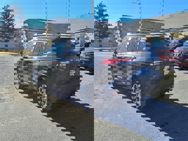 Used 2024 Toyota Corolla Cross LE image 19