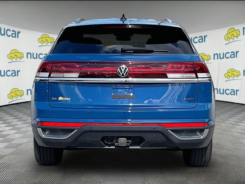 Used 2025 Volkswagen Atlas Cross Sport SE AWD/4WD image 5