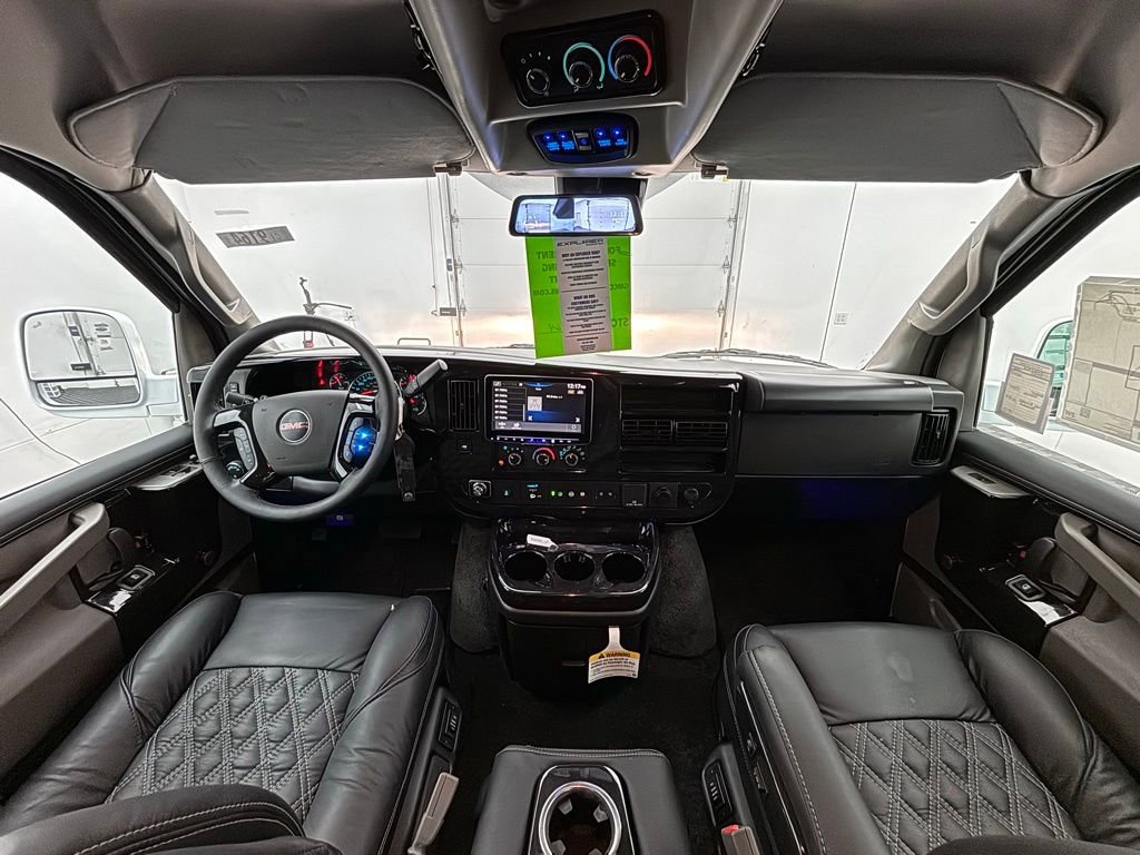 New 2025 GMC Savana 2500 Extended w/ Driver Convenience Package image 31