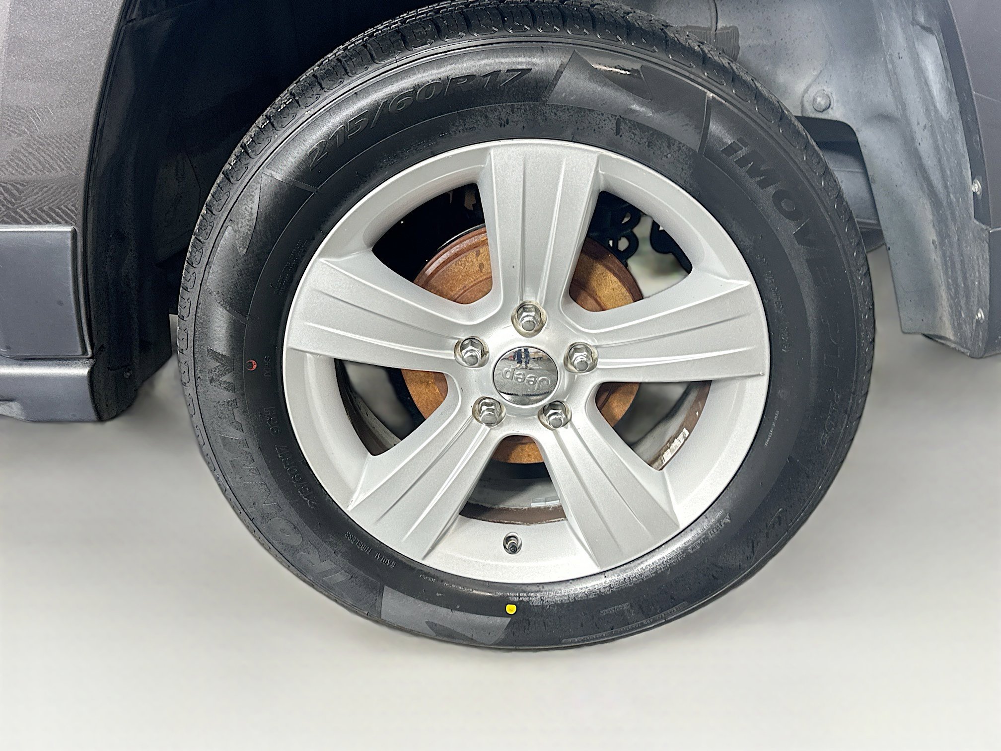 Used 2016 Jeep Patriot Latitude image 11