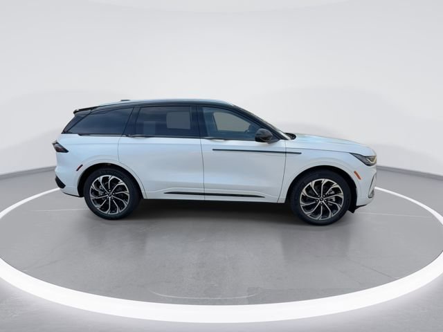 New 2026 Lincoln Nautilus Reserve AWD/4WD image 9