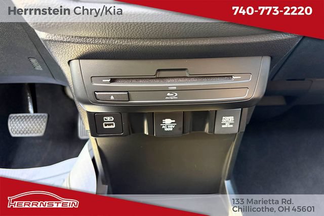 Used 2023 Honda Odyssey Elite image 22