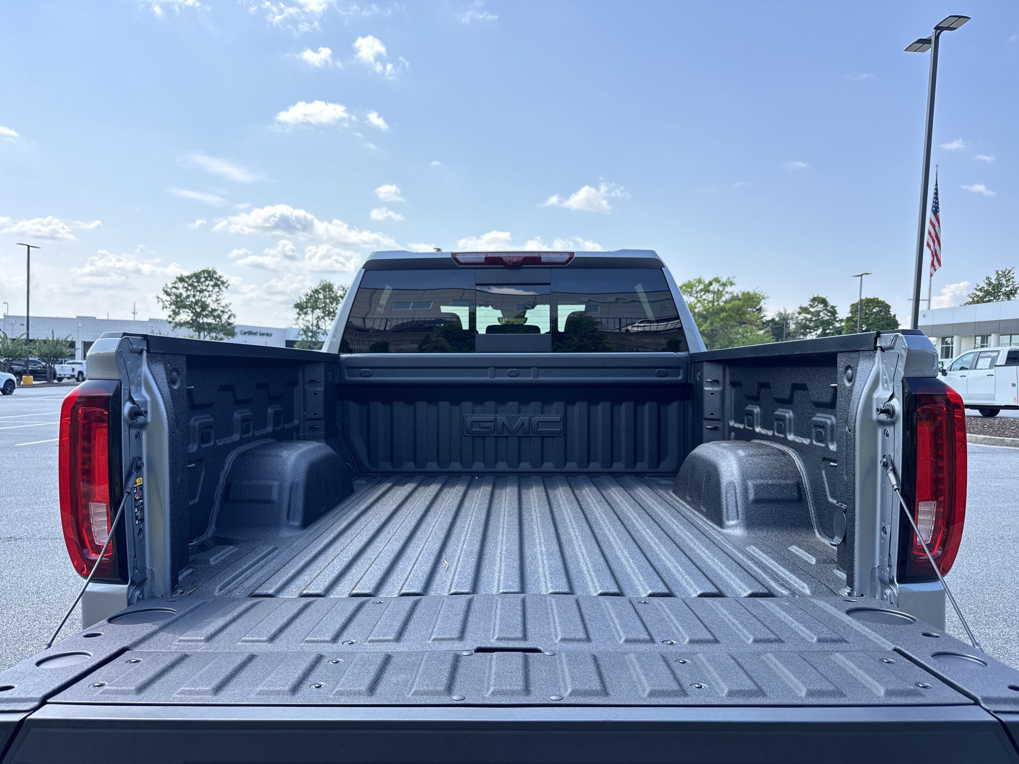 New 2026 GMC Sierra 1500 AT4 w/ AT4 Premium Package AWD/4WD image 35