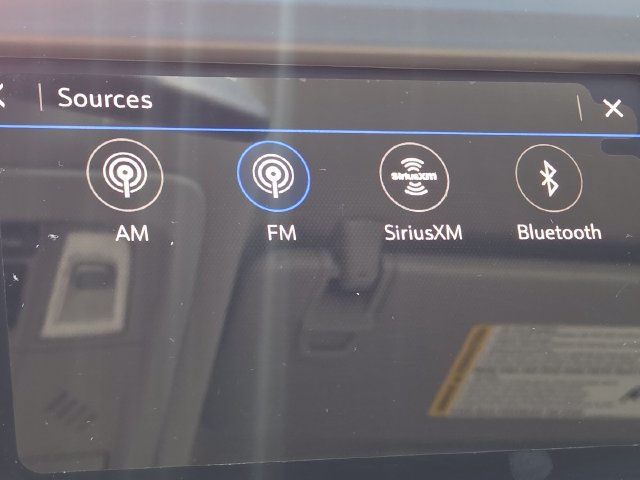 Used 2024 Chevrolet Equinox LT w/ LPO, Floor Liner Package FWD image 30