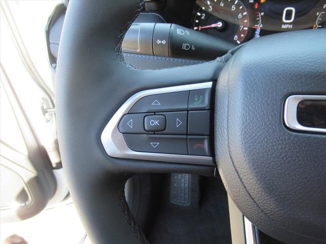 New 2026 Jeep Compass Latitude image 18