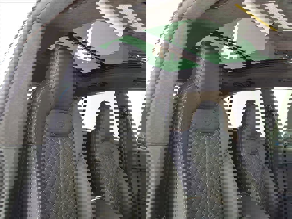 Used 2022 Audi SQ8 Prestige image 22