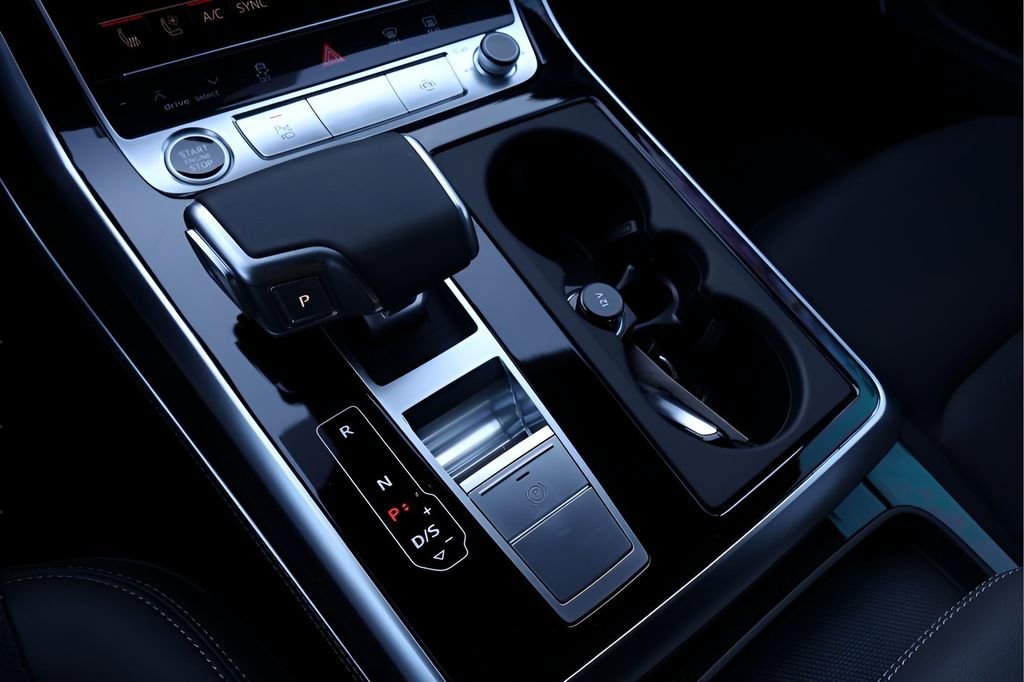 New 2026 Audi Q8 Premium Plus AWD/4WD image 25