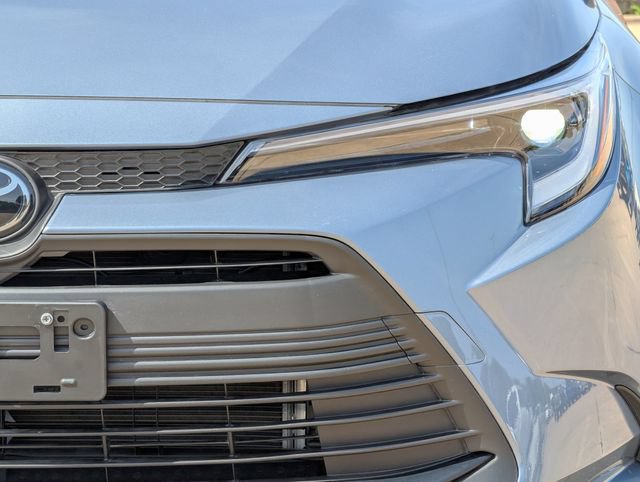 Used 2026 Toyota Corolla LE FWD image 9