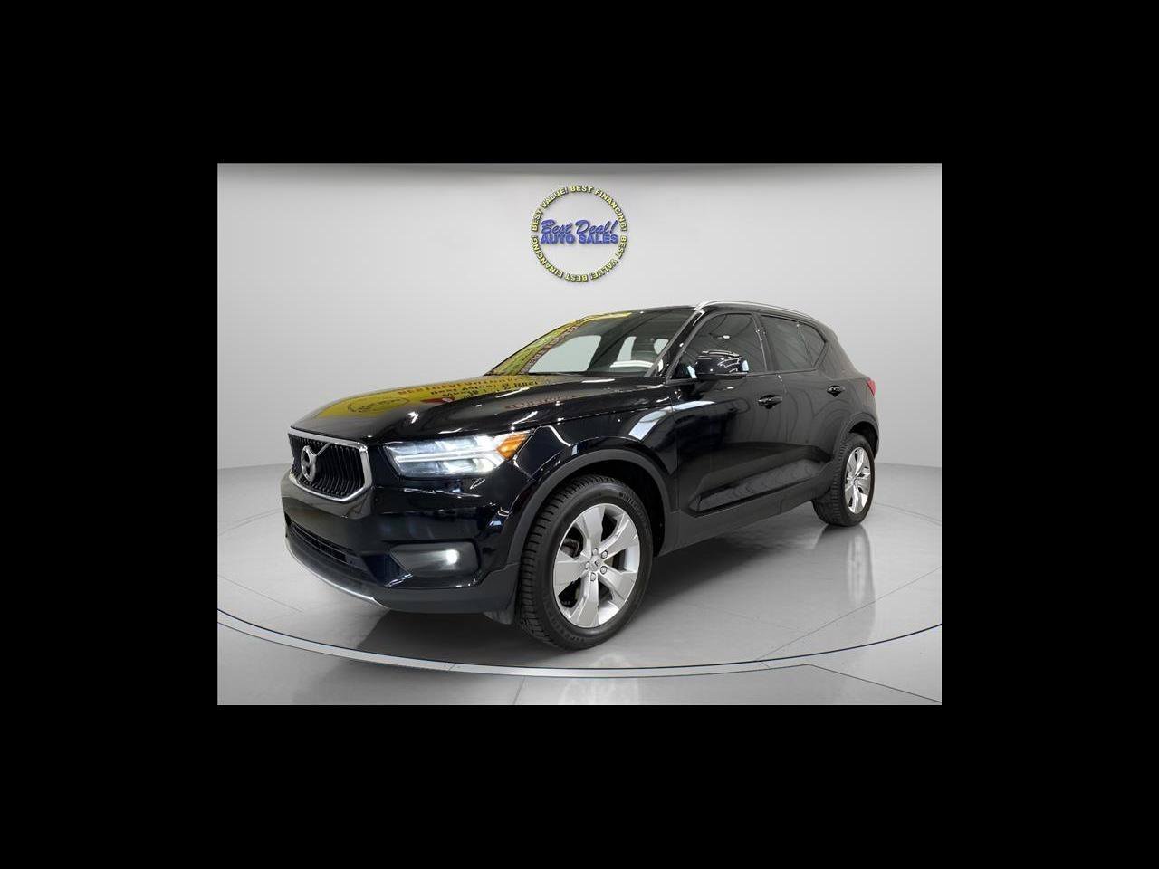 Used 2022 Volvo XC40 T5 Momentum
