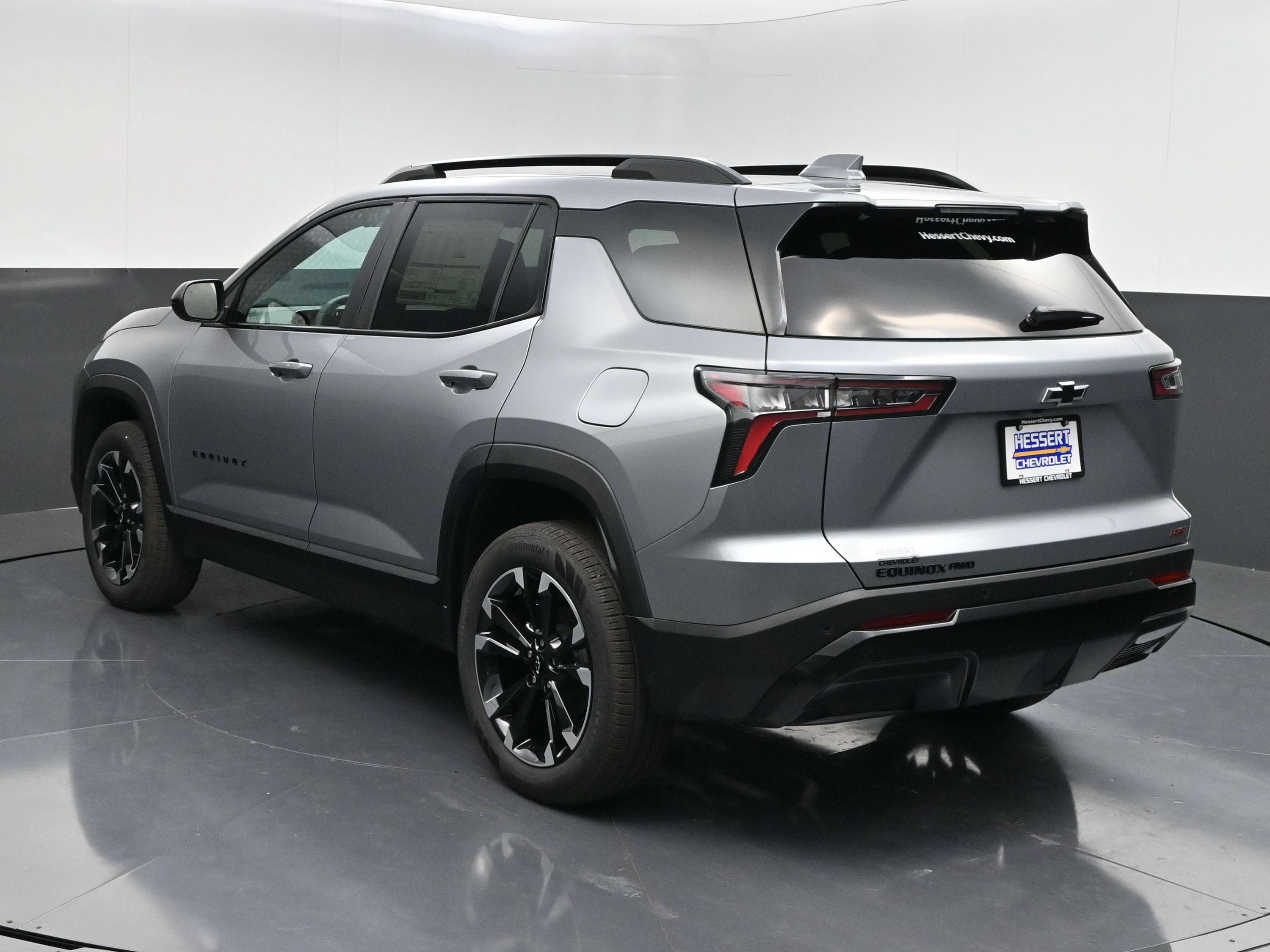 New 2027 Chevrolet Equinox RS AWD/4WD image 6