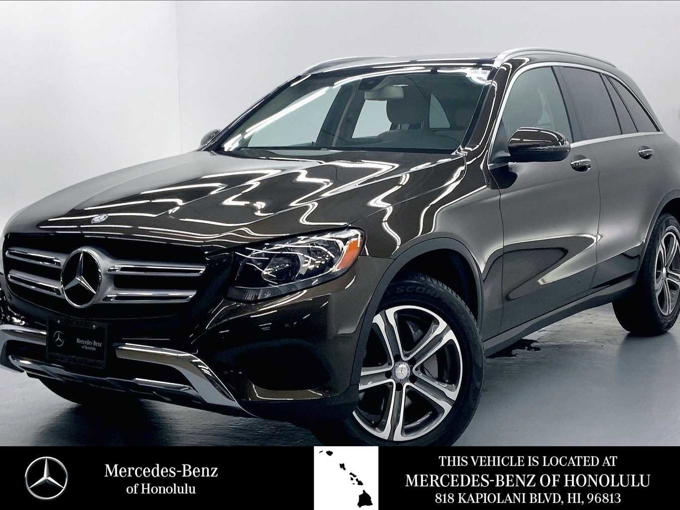 Used 2017 Mercedes-Benz GLC 300 image 1