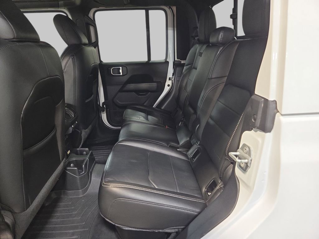 Used 2021 Jeep Gladiator Overland w/ Popular Equipment Package AWD/4WD image 15