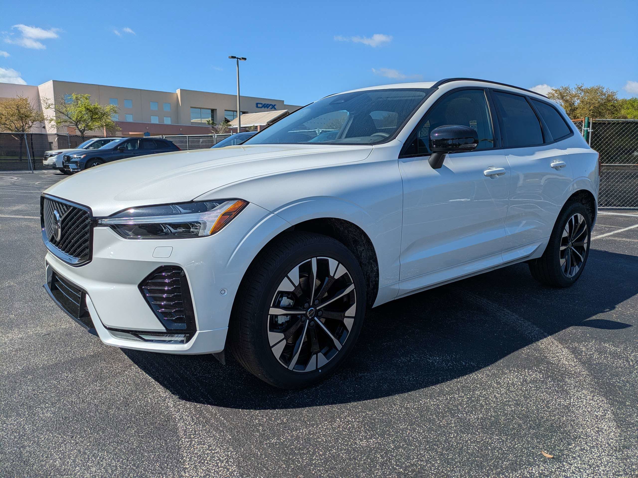 New 2026 Volvo XC60 B5 Plus w/ Protection Package Premier image 8