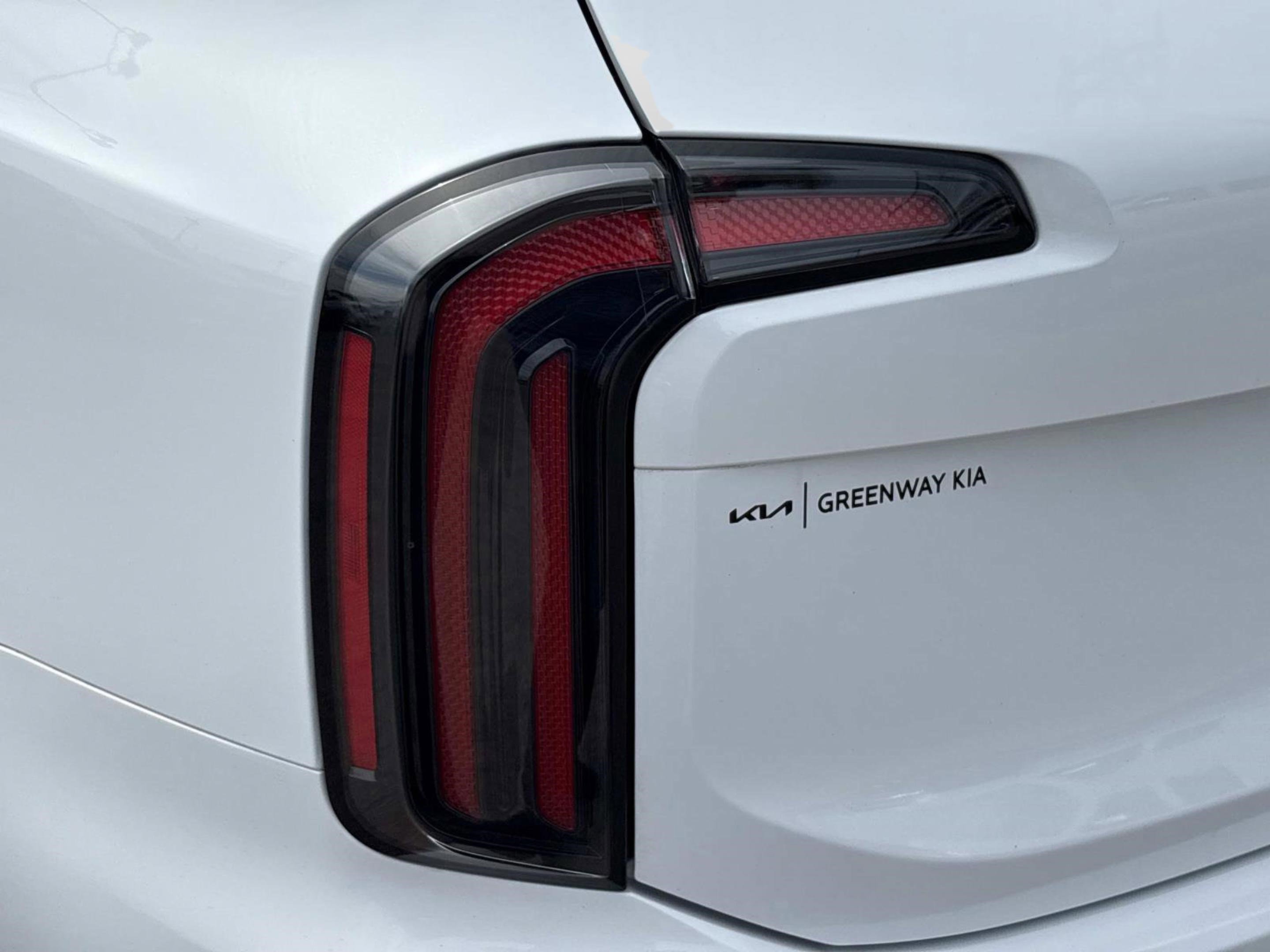 Used 2025 Kia Telluride SX Prestige X-Line image 11