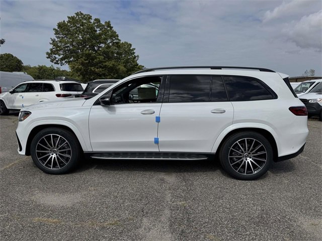 New 2026 Mercedes-Benz GLS 580 4MATIC image 11
