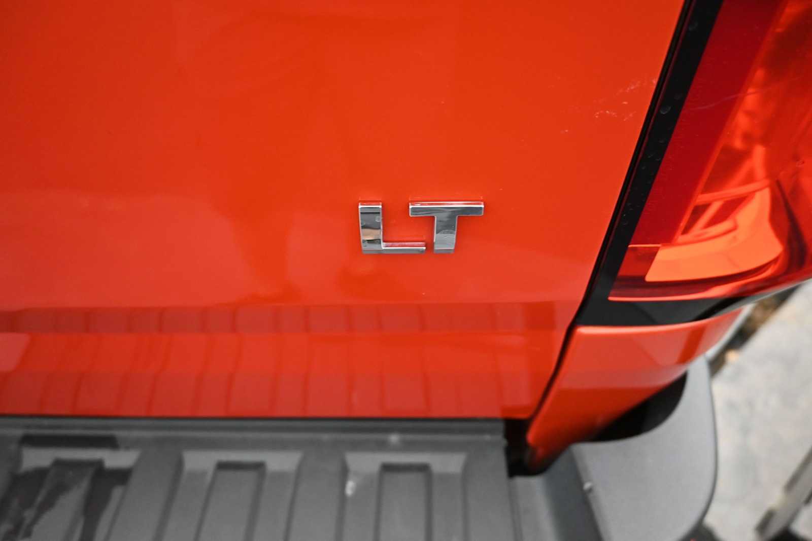 Used 2016 Chevrolet Colorado LT w/ LT Convenience Package AWD/4WD image 30
