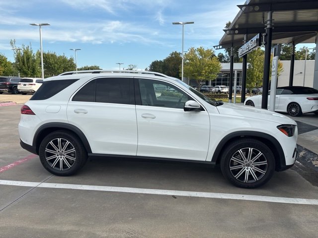 Used 2025 Mercedes-Benz GLE 450 4MATIC image 3