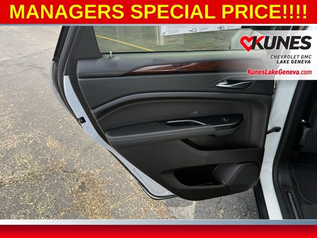 Used 2016 Cadillac SRX Luxury w/ Driver Awareness Package image 17
