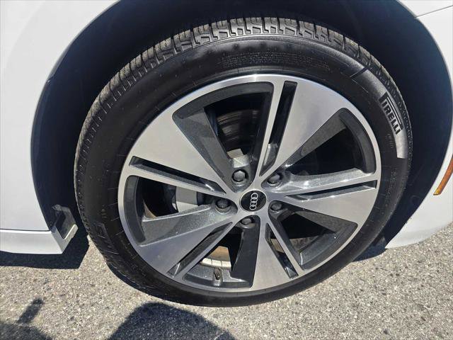 Used 2025 Audi A6 e-tron Premium Plus AWD/4WD image 9