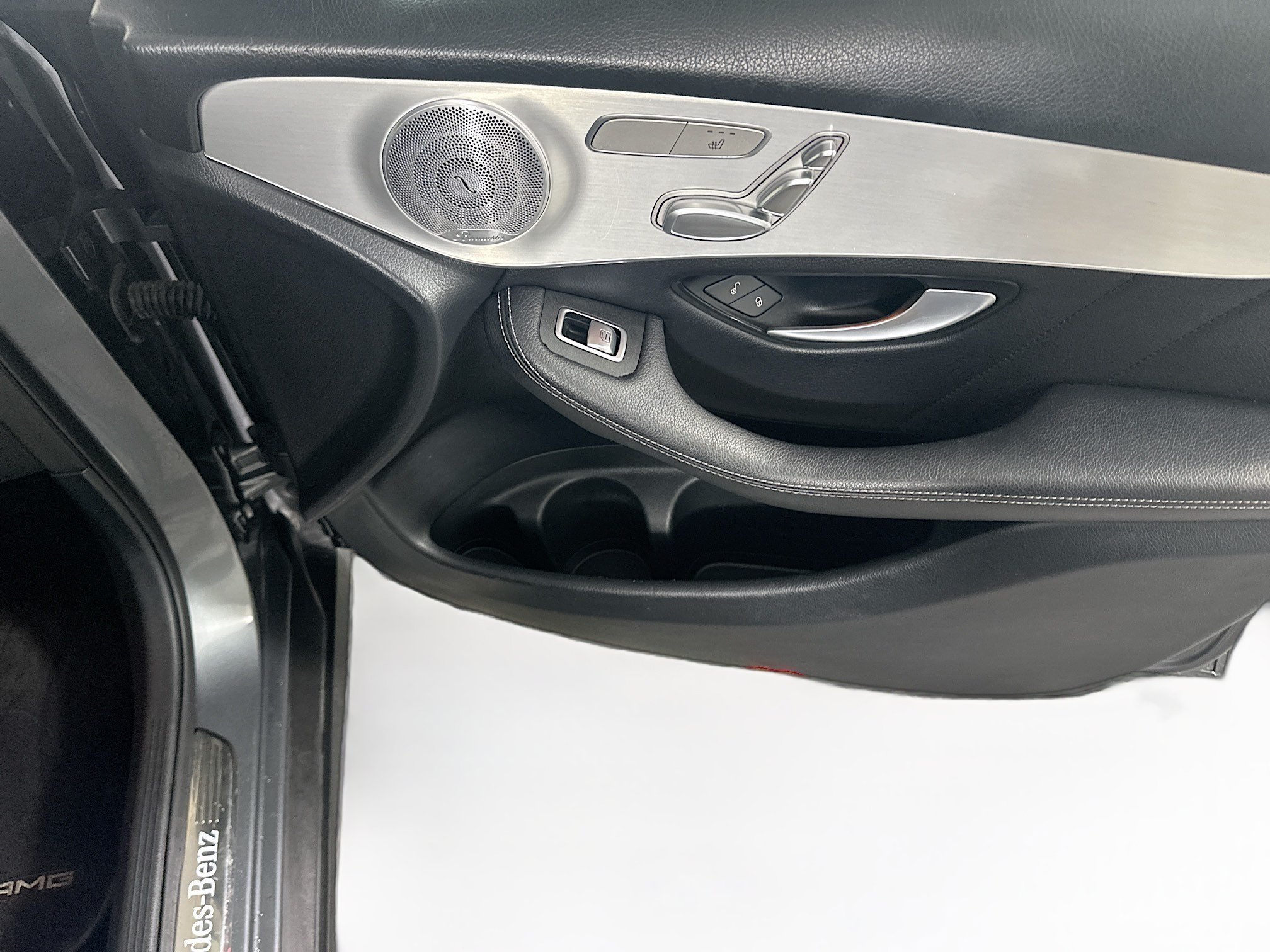 Used 2020 Mercedes-Benz GLC 300 image 32