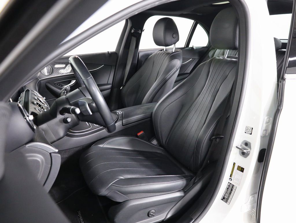 Certified 2022 Mercedes-Benz E 450 4MATIC Sedan image 35