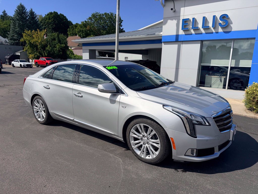 Certified 2018 Cadillac XTS Luxury AWD/4WD image 3