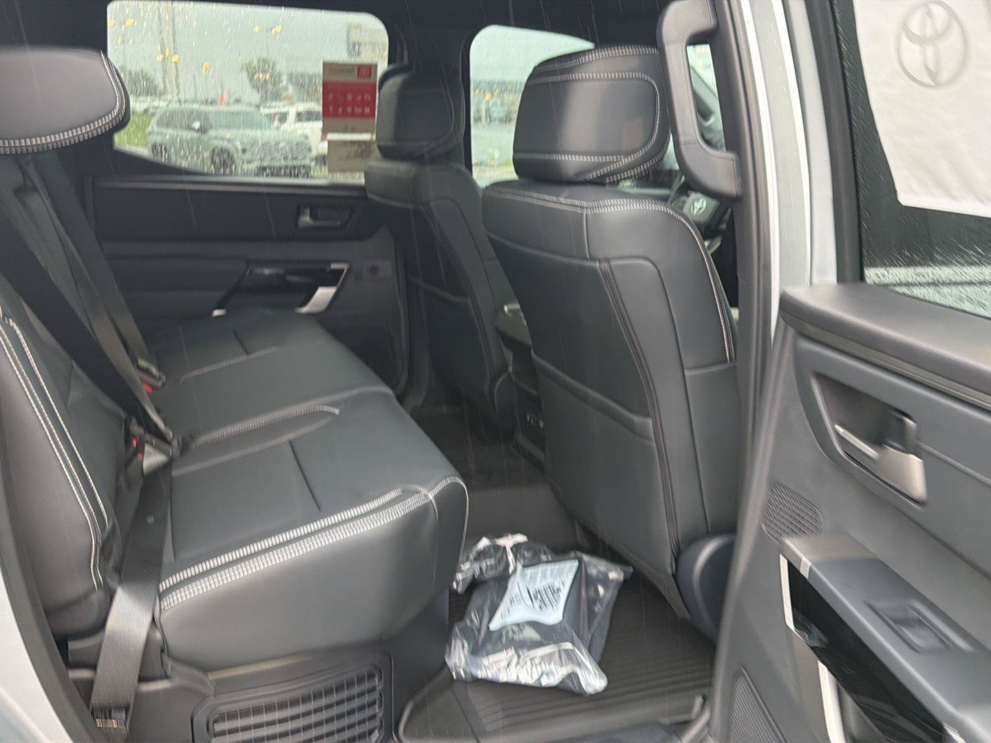 New 2026 Toyota Tundra Limited AWD/4WD image 12