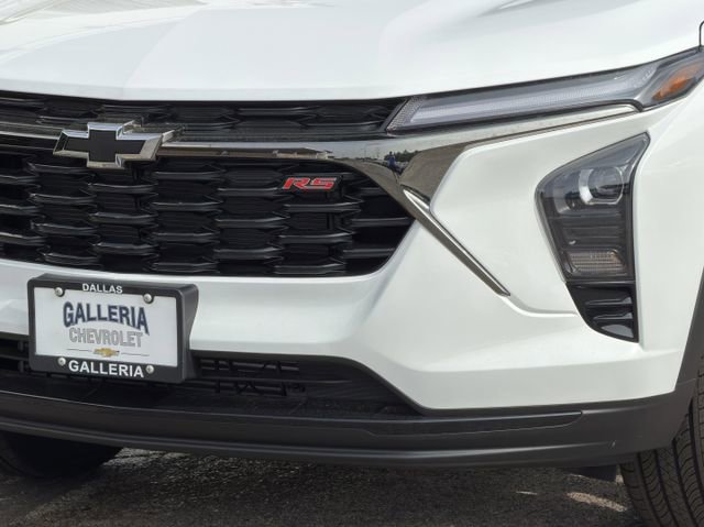 New 2026 Chevrolet Trax RS FWD image 7