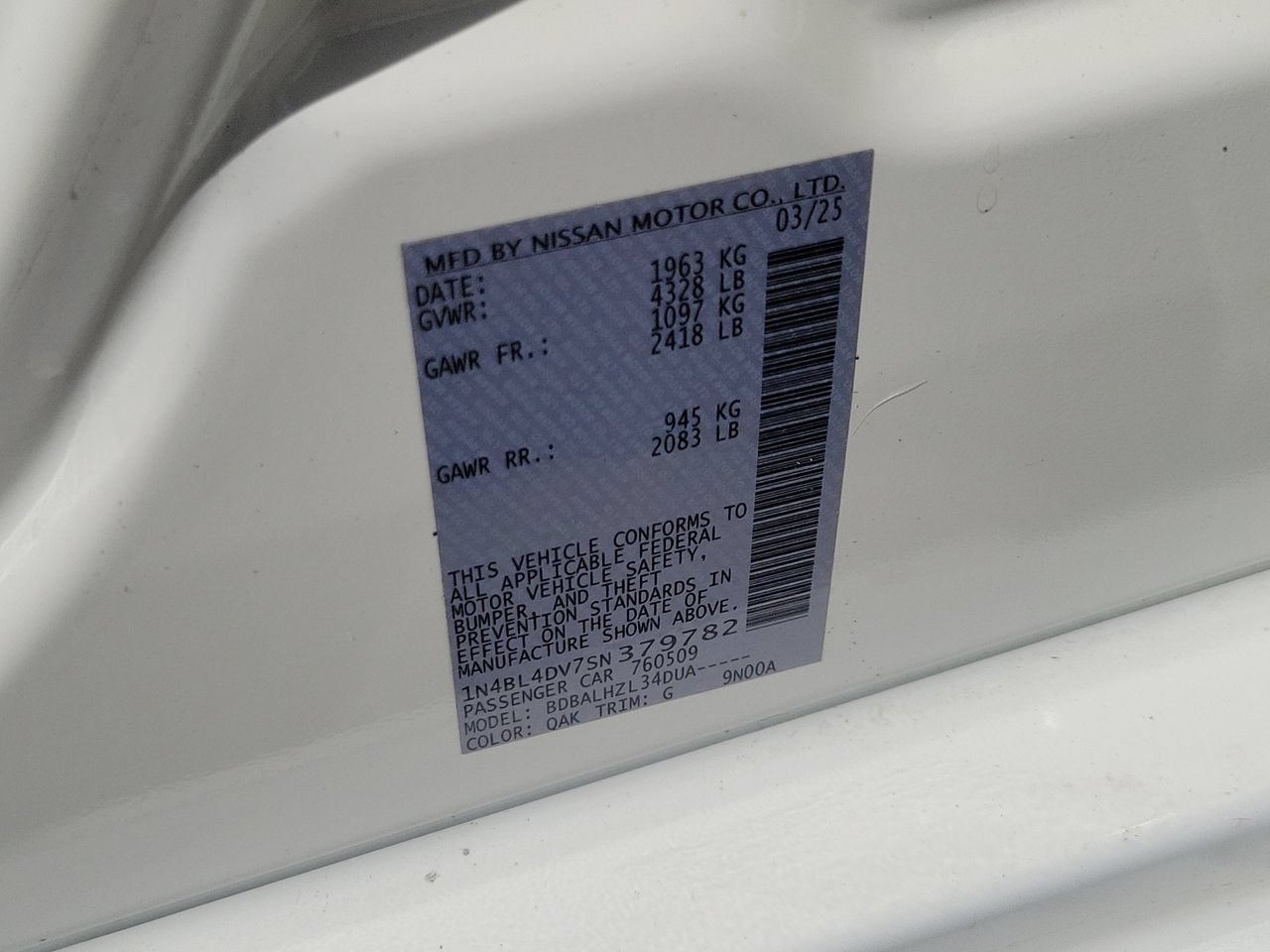 Used 2025 Nissan Altima 2.5 SV FWD image 31