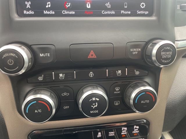 Used 2019 RAM 1500 Laramie image 28