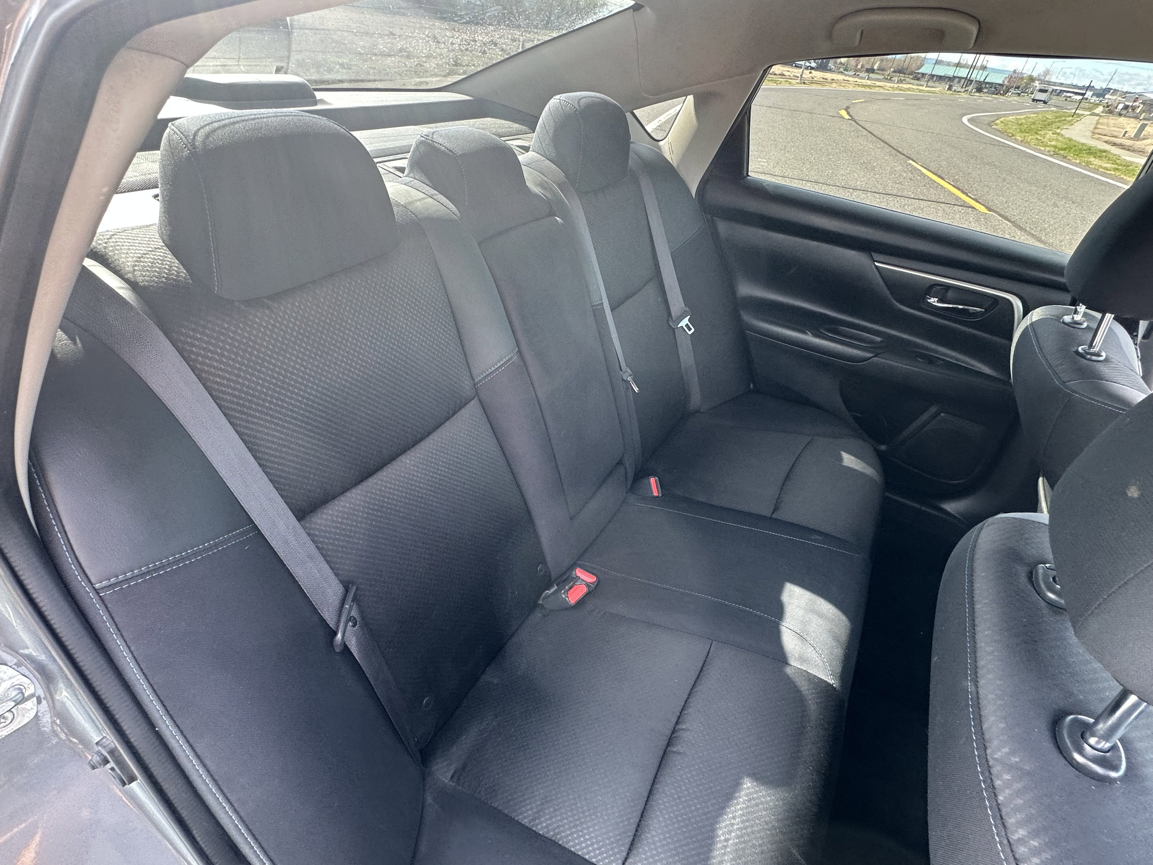 Used 2018 Nissan Altima 2.5 SR FWD image 17
