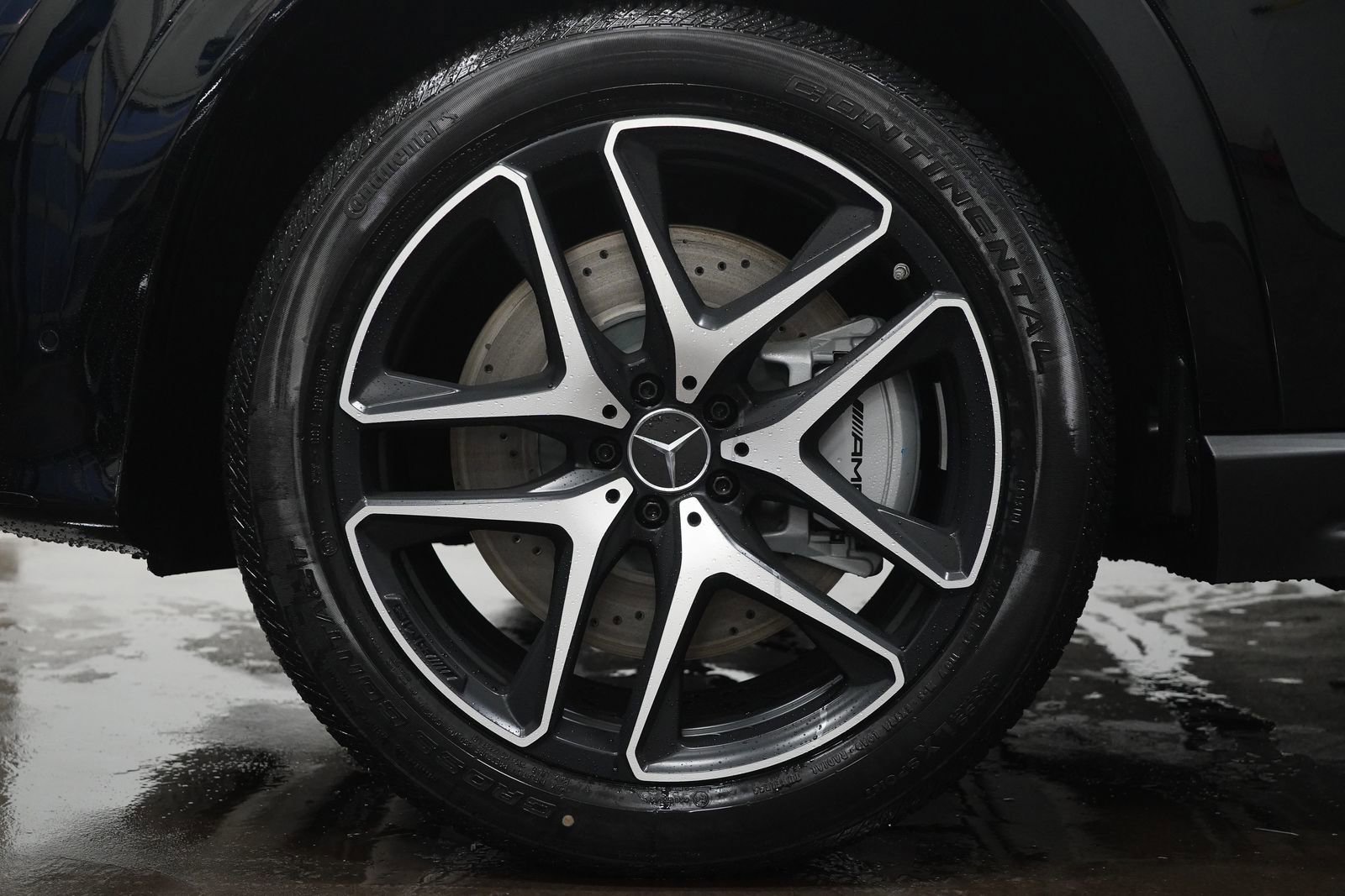 New 2026 Mercedes-Benz GLE 53 AMG 4MATIC image 13