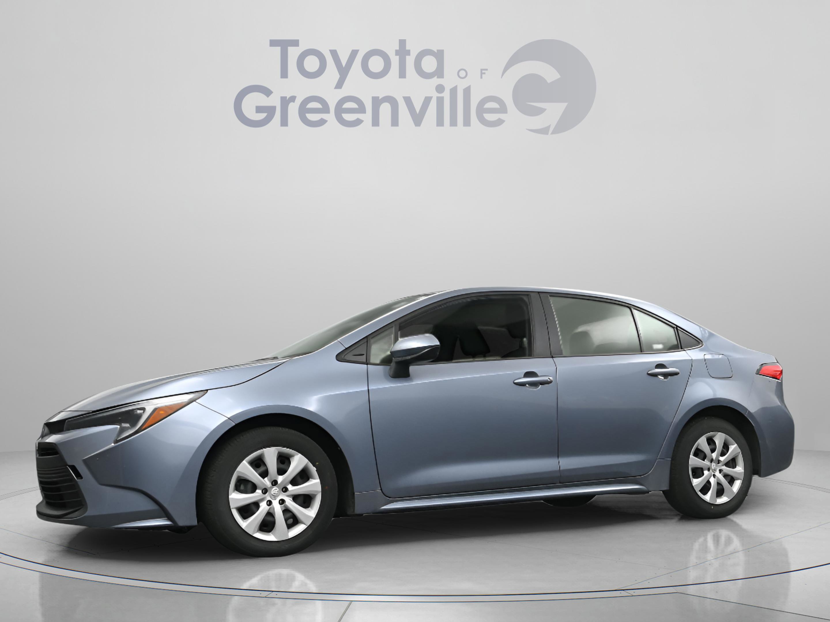 Certified 2025 Toyota Corolla LE image 2