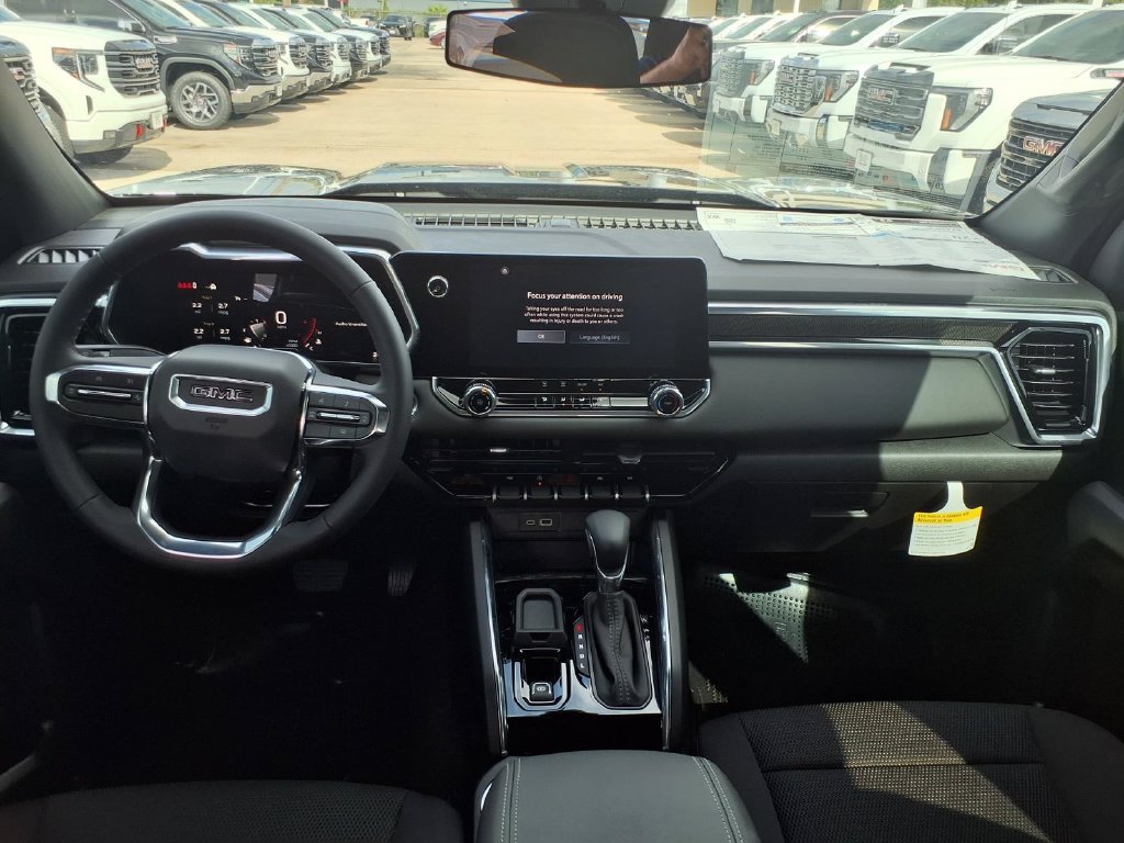 New 2026 GMC Canyon Elevation RWD image 8