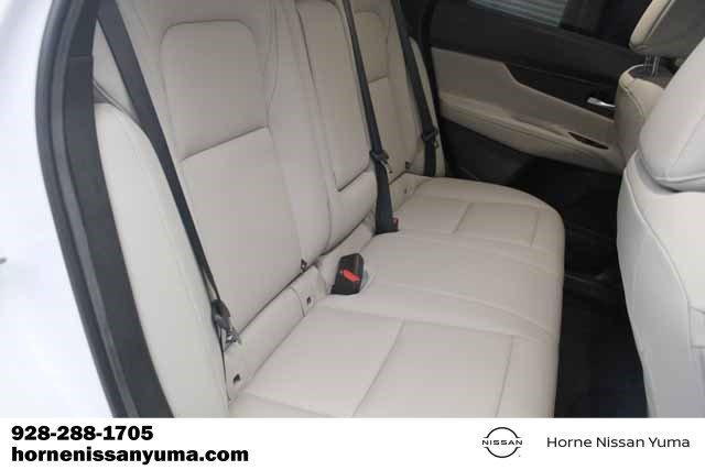 Certified 2025 Nissan Murano SV image 9