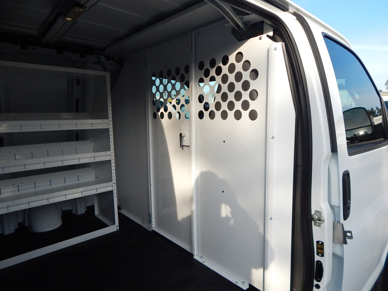 Used 2025 Chevrolet Express 2500 w/ Driver Convenience Package image 14