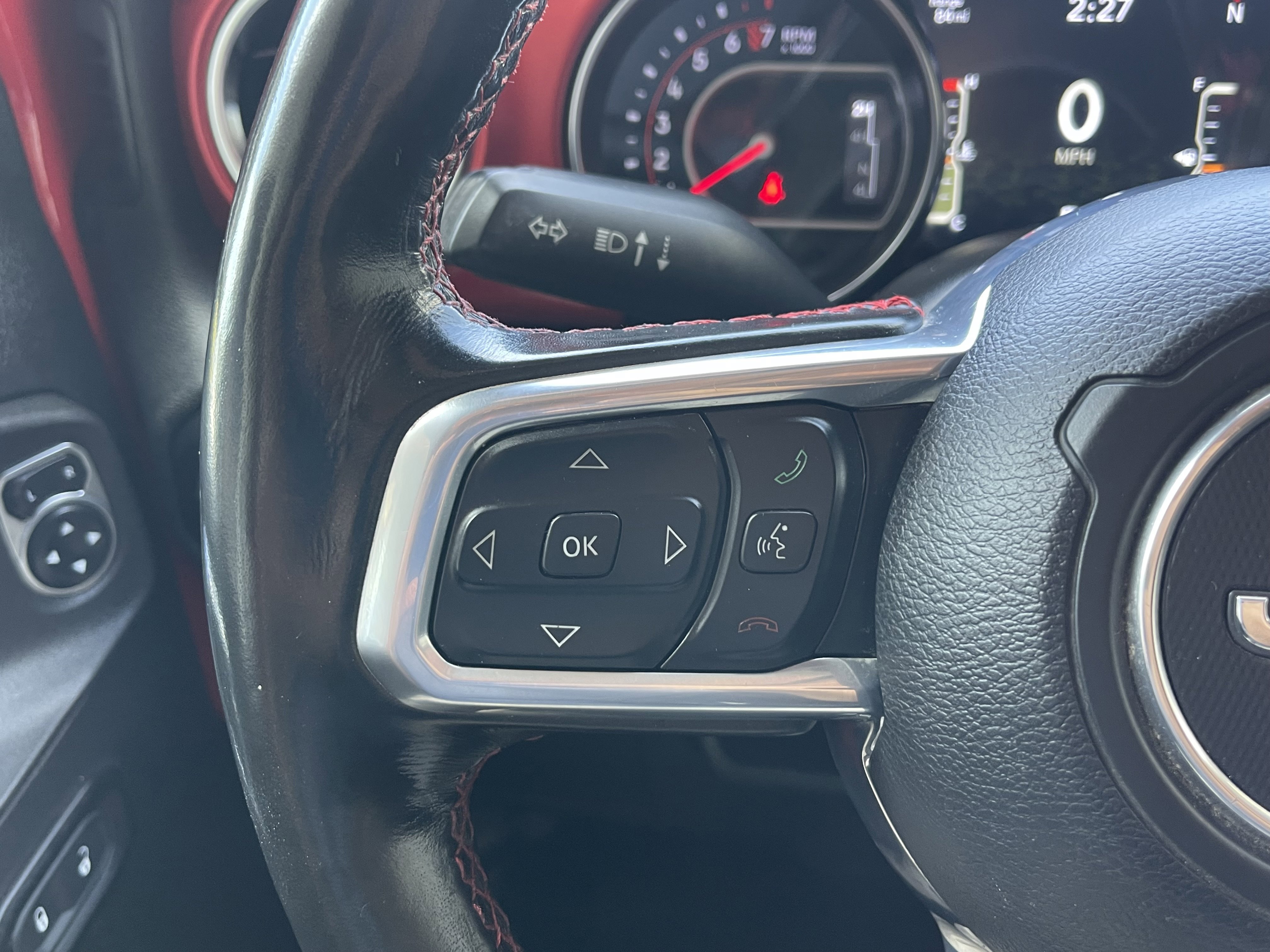 Used 2021 Jeep Gladiator Rubicon AWD/4WD image 27