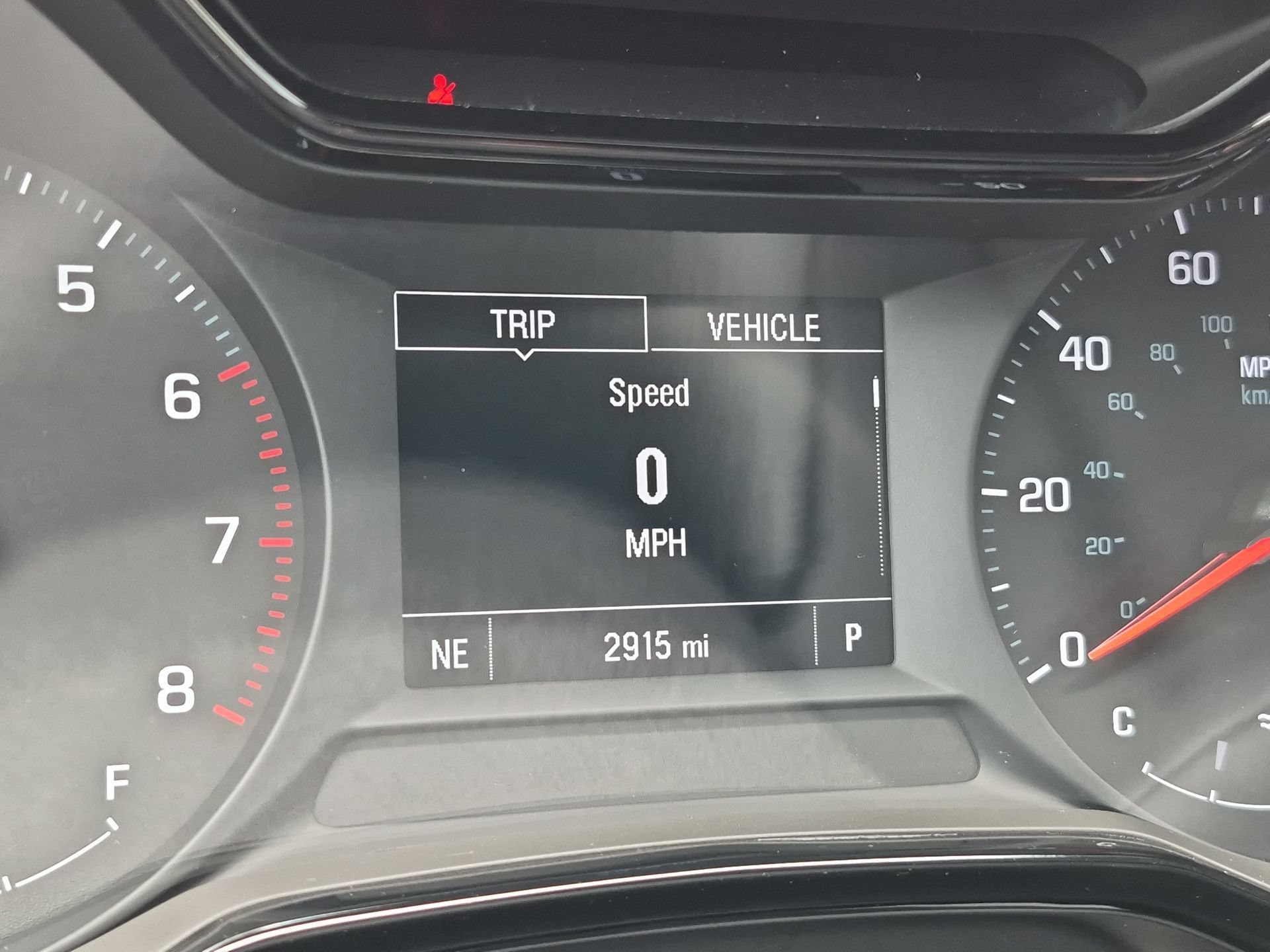 Certified 2025 Chevrolet Trax LS FWD image 12