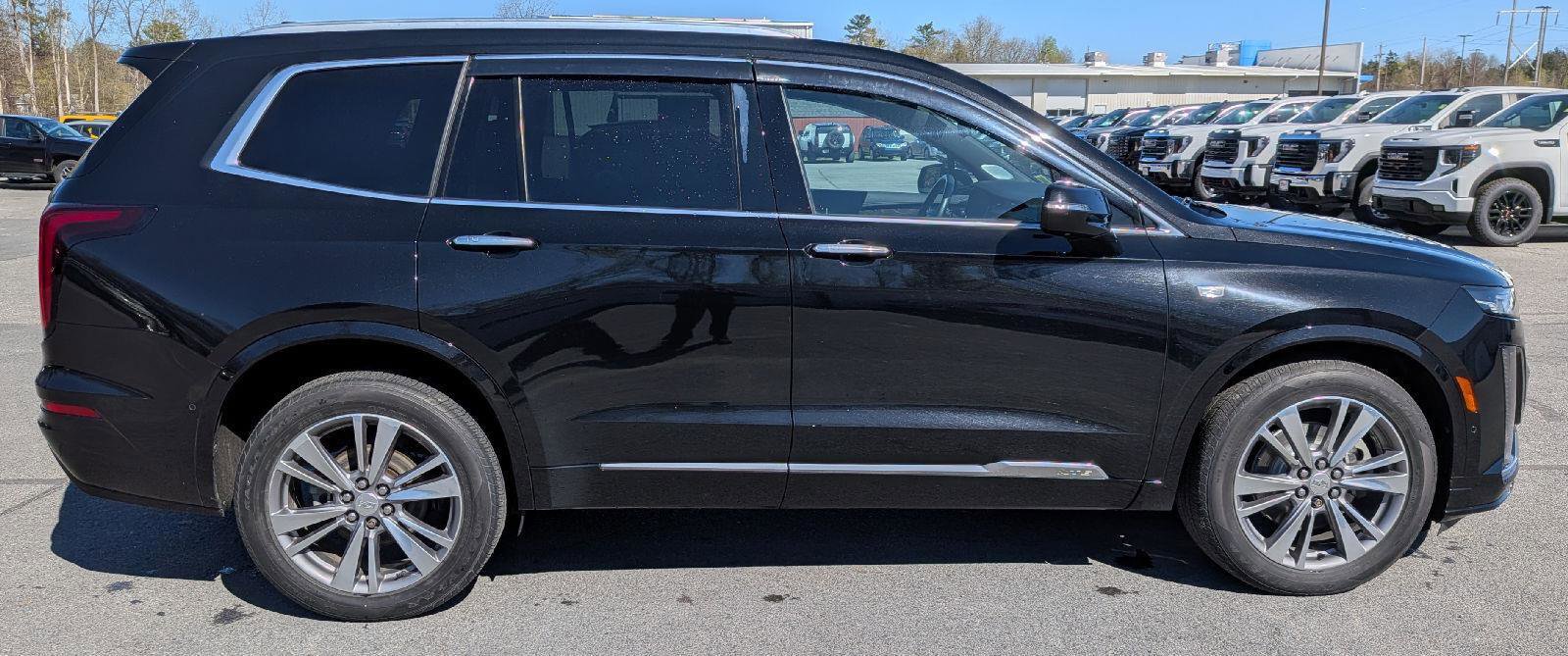 Used 2020 Cadillac XT6 Premium Luxury AWD/4WD image 6