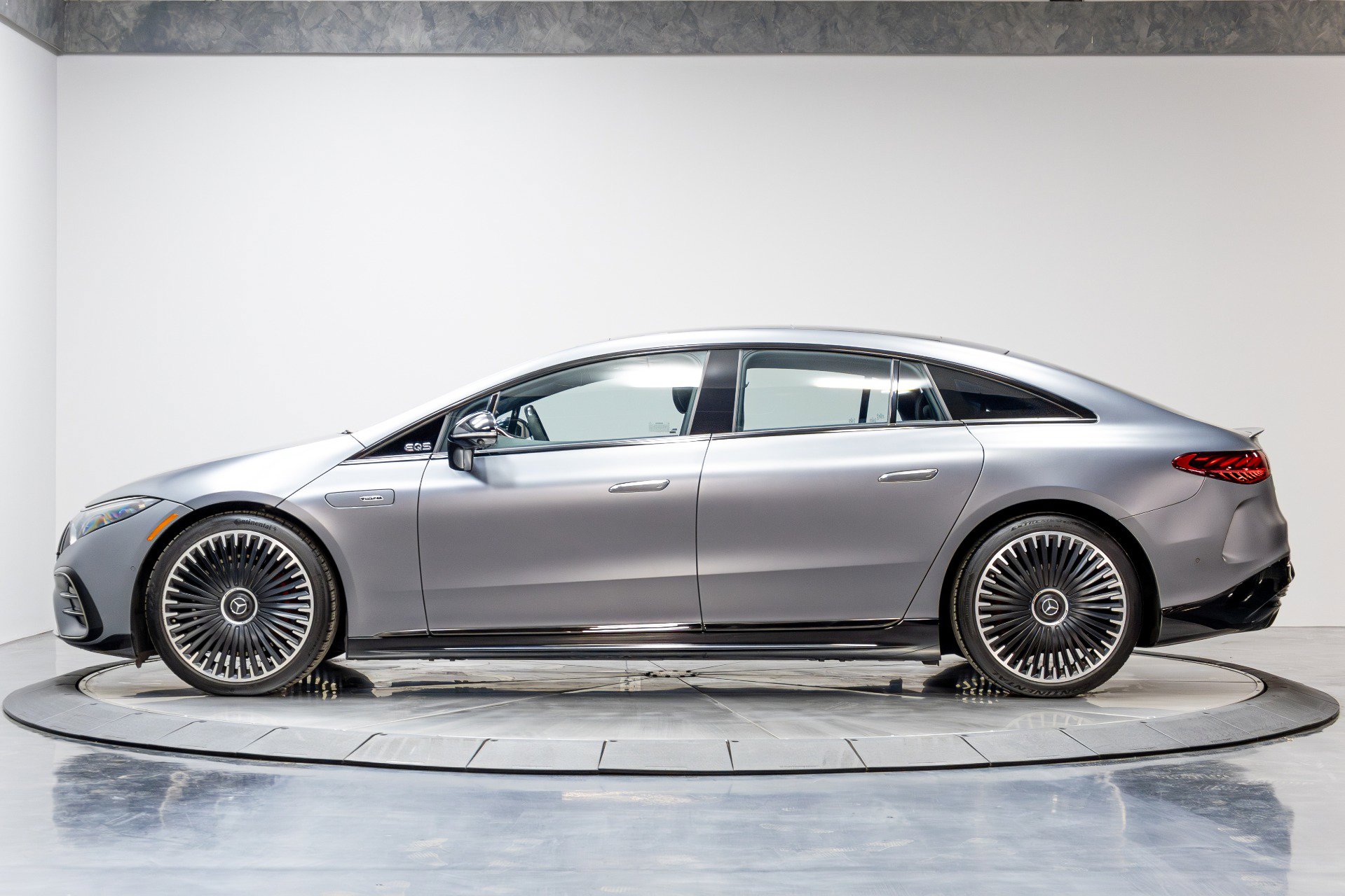 Used 2023 Mercedes-Benz EQS AMG 4MATIC image 44