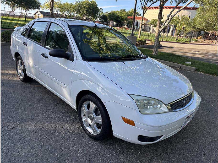Used 2005 Ford Focus SES